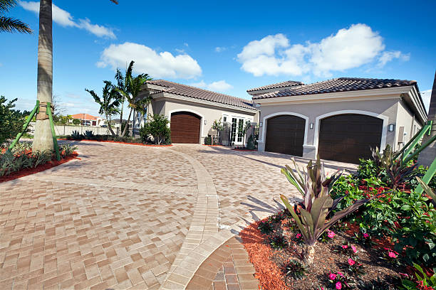 Best Custom Driveway Pavers  in Jefferson, TX